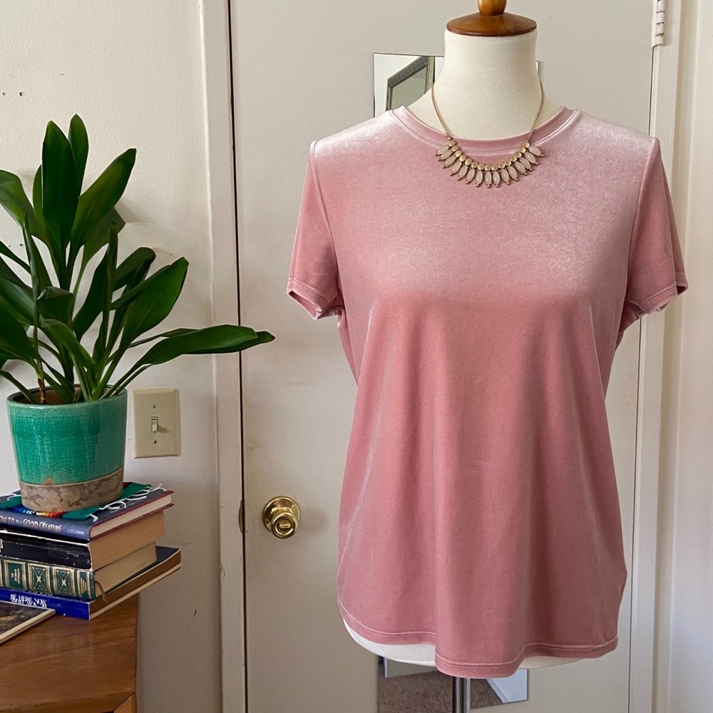 GAP dusty rose velvet top